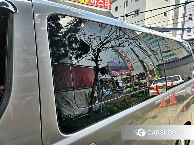 Hyundai The New Grand Starex 2020 Серебристо-серый из Кореи, фото 6