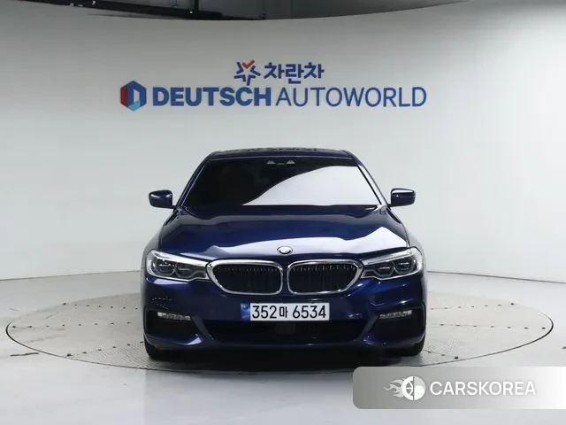 BMW 5 Series (G30) id 3622729 из Кореи 13
