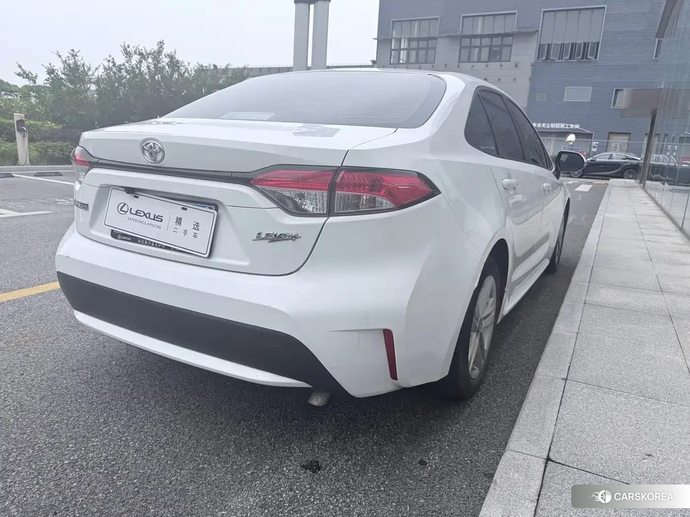 Toyota Levin 2022 Белый из Китая, фото 5