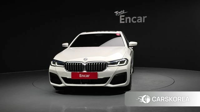 BMW 5 Series (G30) id 4528585 из Кореи 13