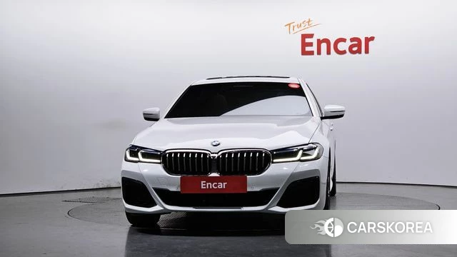 BMW 5 Series (G30) id 4201426 из Кореи 13