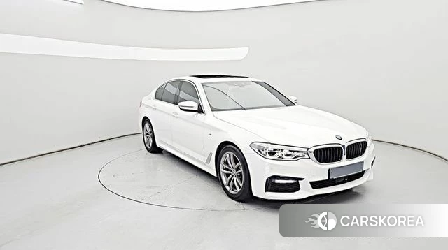 BMW 5 Series (G30) id 4769958 из Кореи 13