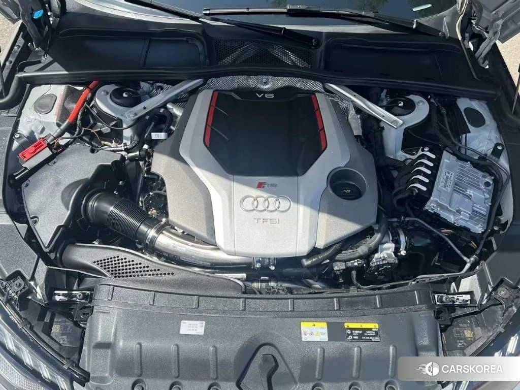 Audi RS 4 id 4452834 из Китая 9