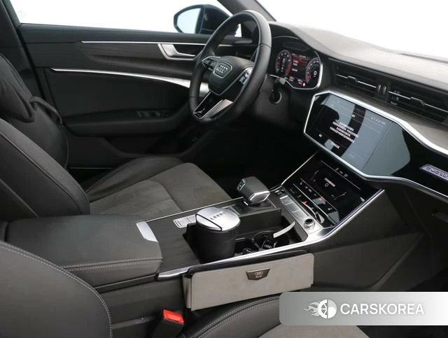 Audi A6L id 4275255 из Китая 9