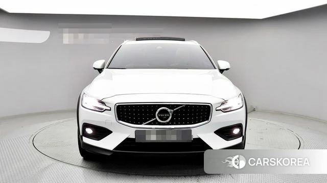 Volvo V60 Cross-Country 2nd Generation id 4350054 из Кореи 13