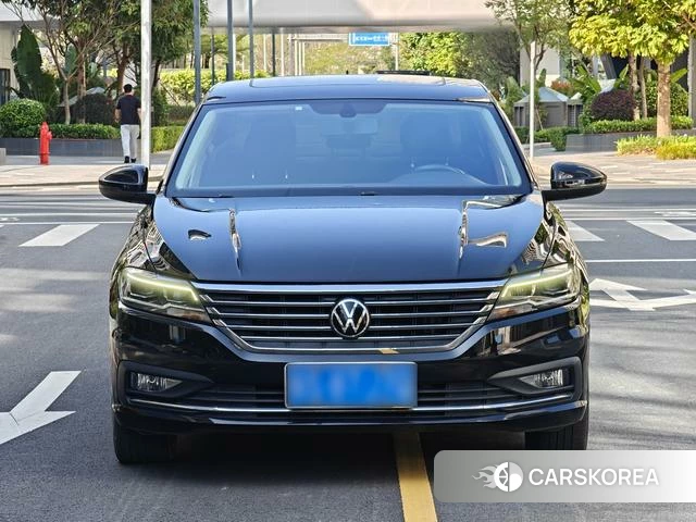 Volkswagen Lavida 2022 Черный из Китая, фото 5