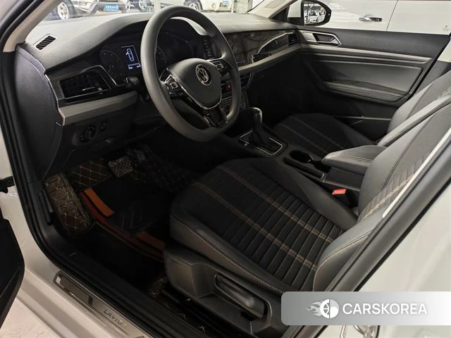 Volkswagen Lavida 2021 Белый из Китая, фото 3