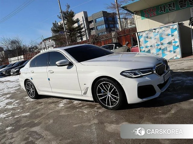 BMW 5 Series (G30) id 4406282 из Кореи 13