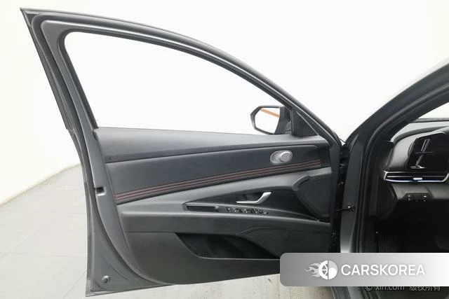 Hyundai Elantra id 4273073 из Китая 17