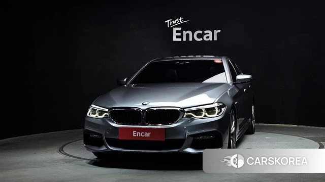 BMW 5 Series (G30) id 4188129 из Кореи 23