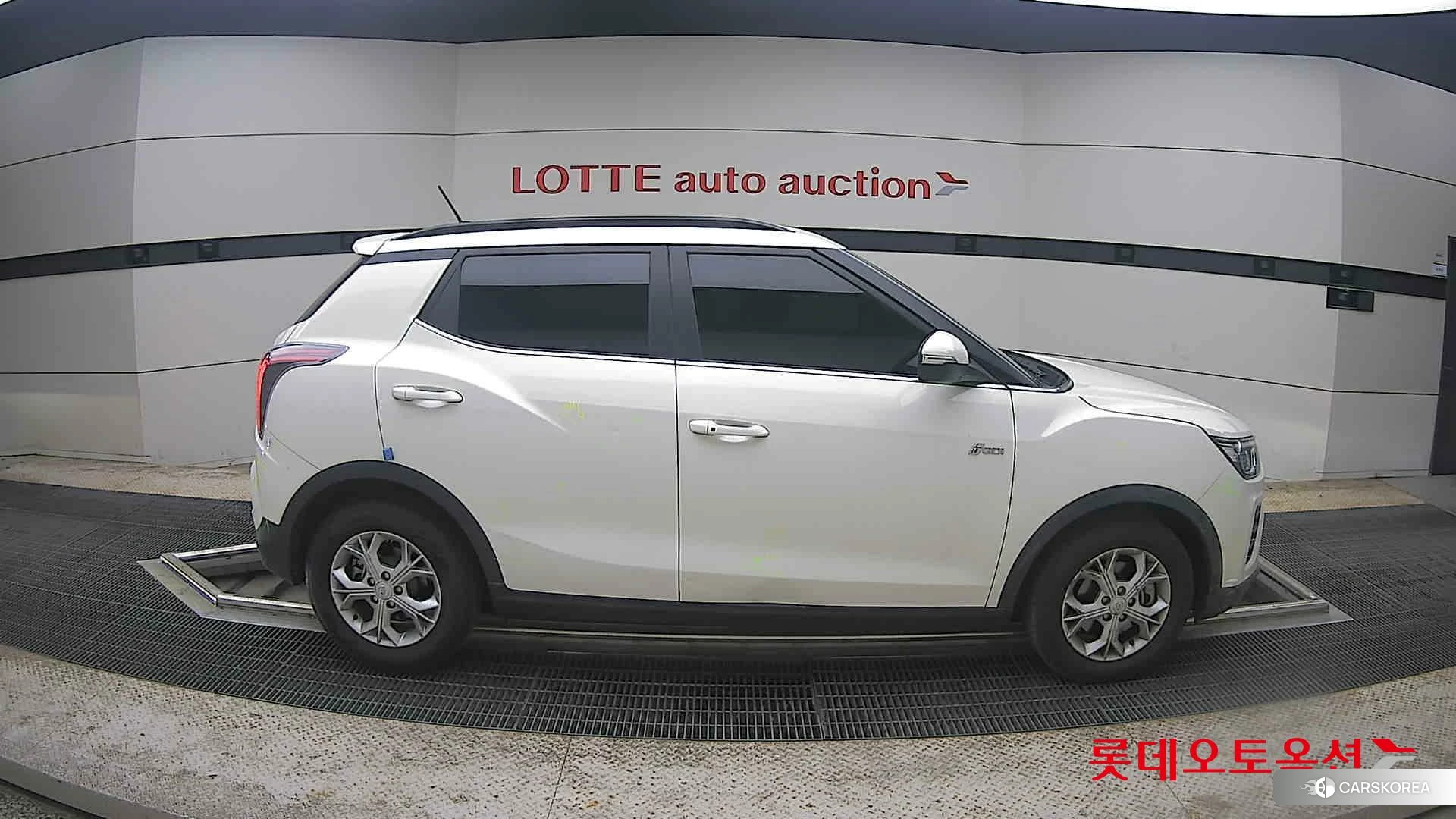 SsangYong Tivoli id 4296943 из Кореи 23