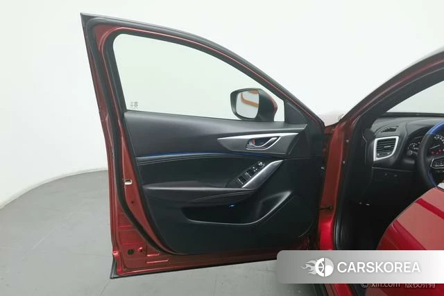 Mazda CX-4 id 4210671 из Китая 17