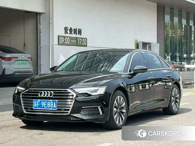 Audi A6L 2021 Черный из Китая, фото 3