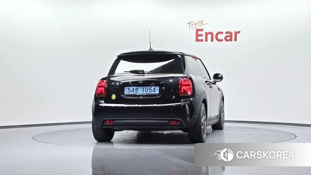 Mini Cooper Electric id 4244103 из Кореи 23