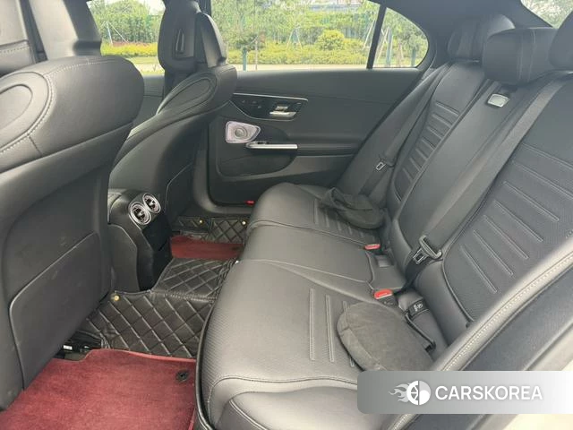 Mercedes-Benz Class C 2023 Белый из Китая, фото 3