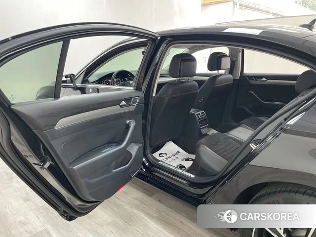 Volkswagen Magotan id 4321336 из Китая 20