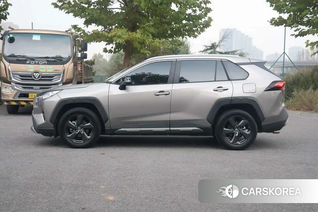 Toyota RAV4 Rongfang 2022 Шампань из Китая, фото 6