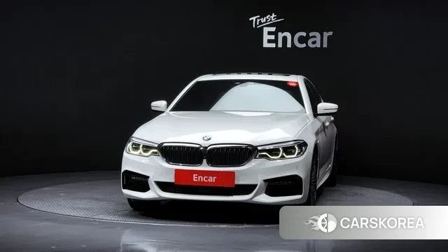 BMW 5 Series (G30) id 3324472 из Кореи 13