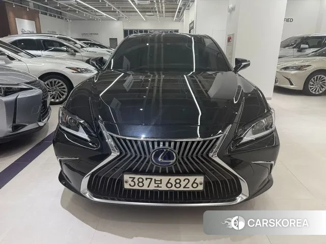 Lexus ES300h 7th generation 2020 Черный из Кореи, фото 6