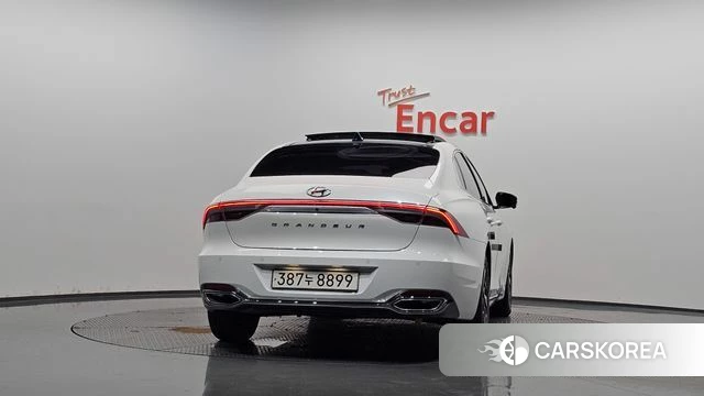 Hyundai The New Grandeur IG Hybrid id 4758922 из Кореи 23