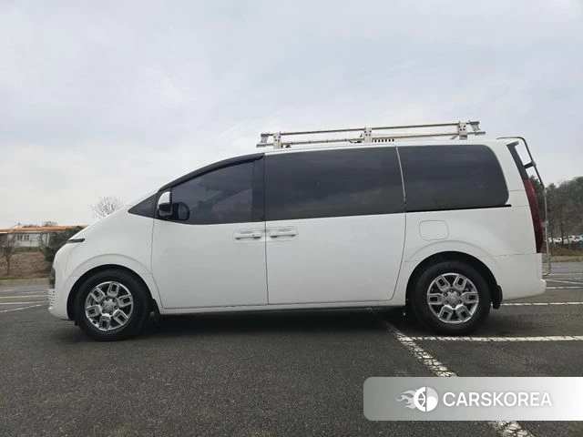 Hyundai Staria id 3898290 из Кореи 13