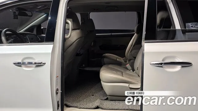 Kia The New Carnival id 2765038 из Кореи 13