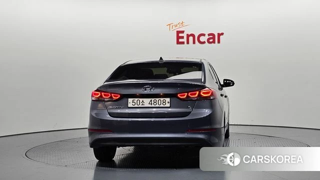 Hyundai Avante AD id 4543785 из Кореи 23