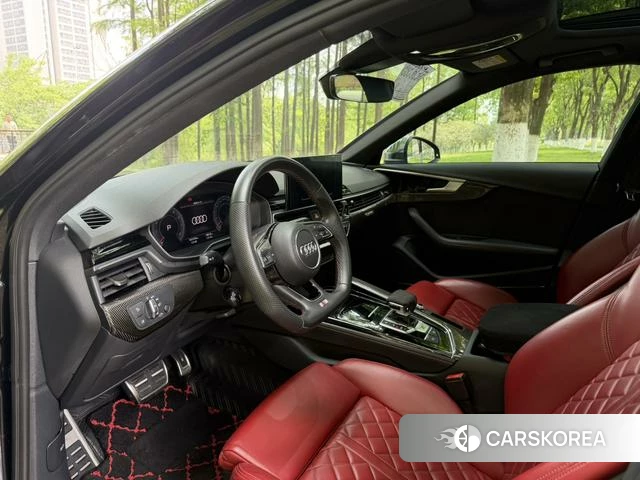 Audi S4 2021 Черный из Китая, фото 4