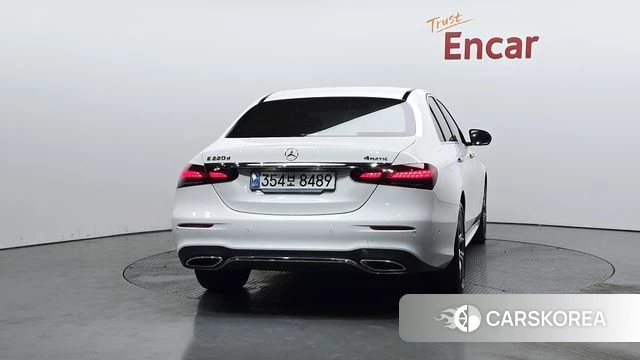 Mercedes-Benz E-Class W213 id 4618120 из Кореи 23