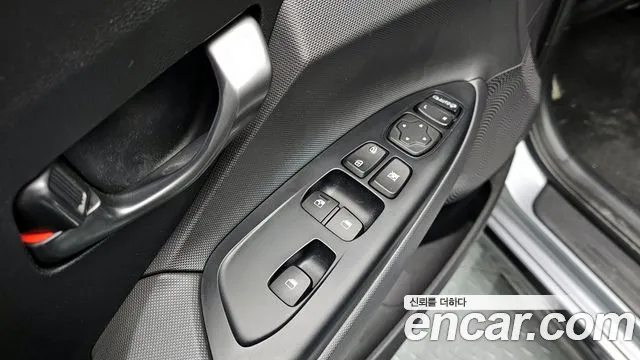 Hyundai Veloster (JS) id 2763040 из Кореи 13