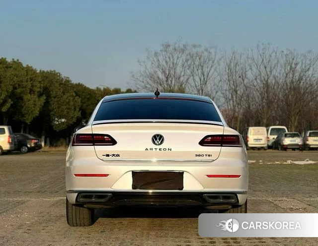 Volkswagen CC 2022 Белый из Китая, фото 3