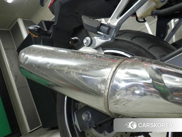 Проданный Honda CBR400R id 3999920 из Японии, фото 17