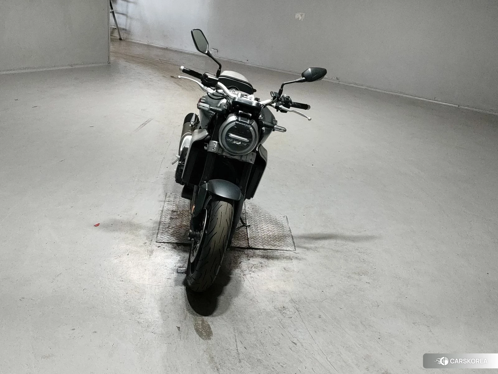 Проданный Honda CB1000R 2020 из Японии