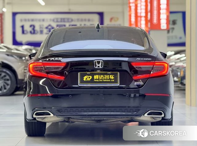 Honda Accord id 4220641 из Китая 7