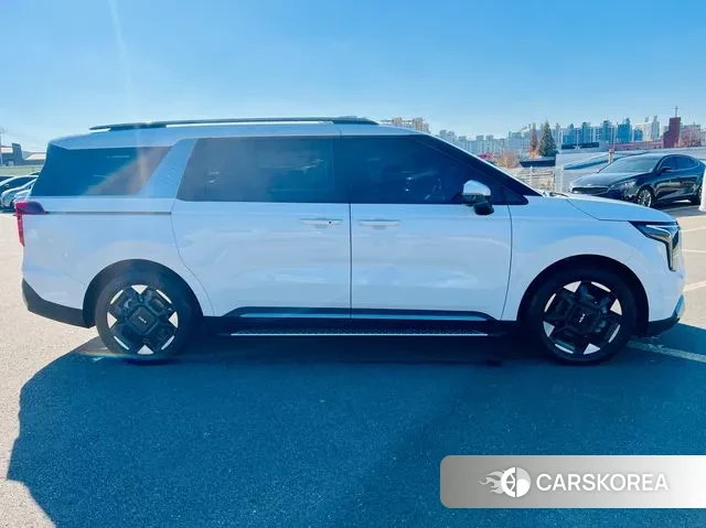 Kia The New Carnival 4th Generation id 3393646 из Кореи 13