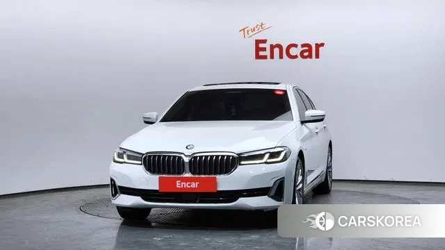 BMW 5 Series (G30) id 3707396 из Кореи 13