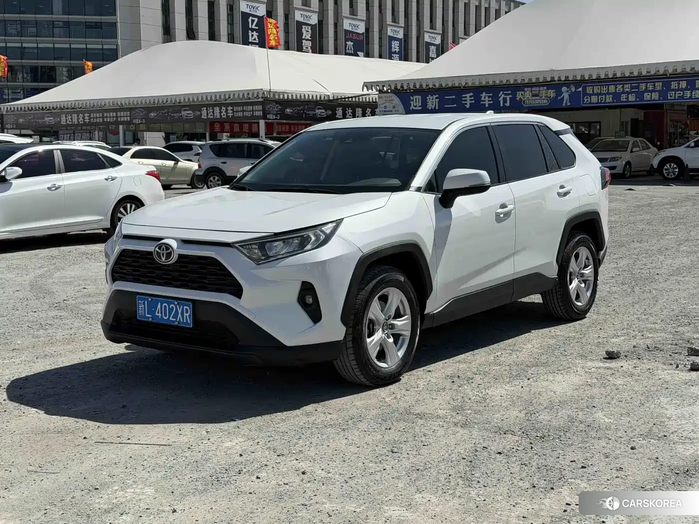 Toyota RAV4 2023 Белый из Китая, фото 3