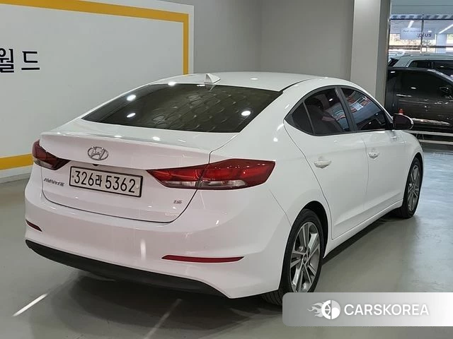 Hyundai Avante AD id 3956002 из Кореи 13
