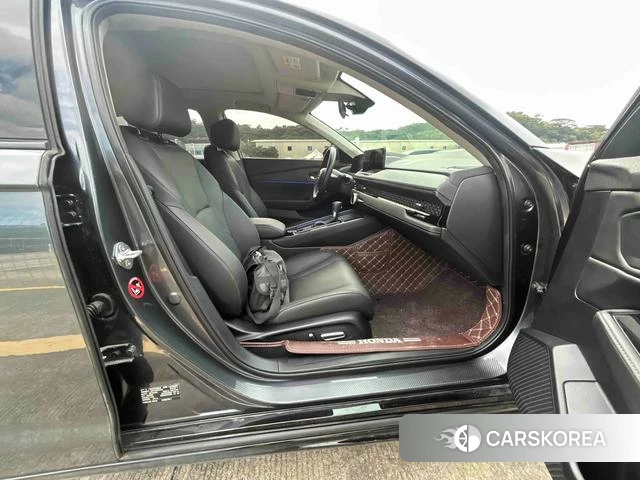 Honda Accord id 4358983 из Китая 8