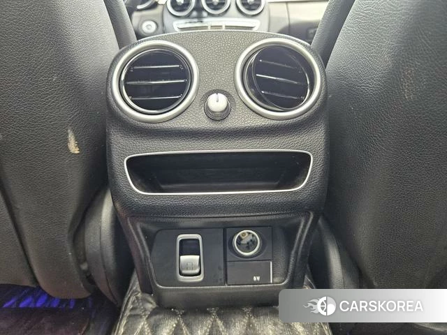 Mercedes-Benz Class C id 4328474 из Китая 11
