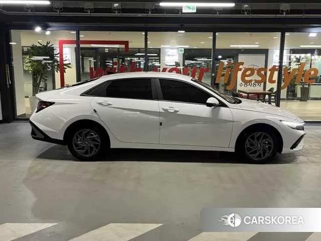 Hyundai The New Avante (CN7) id 3502951 из Кореи 10