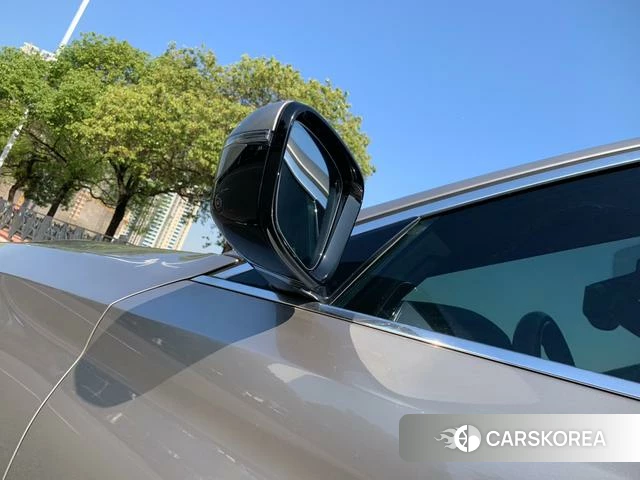 BMW 5 series id 4273573 из Китая 23