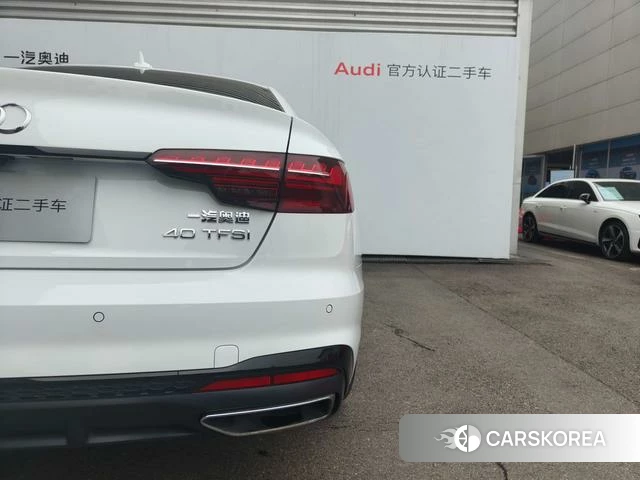 Audi A4L id 4328659 из Китая 10
