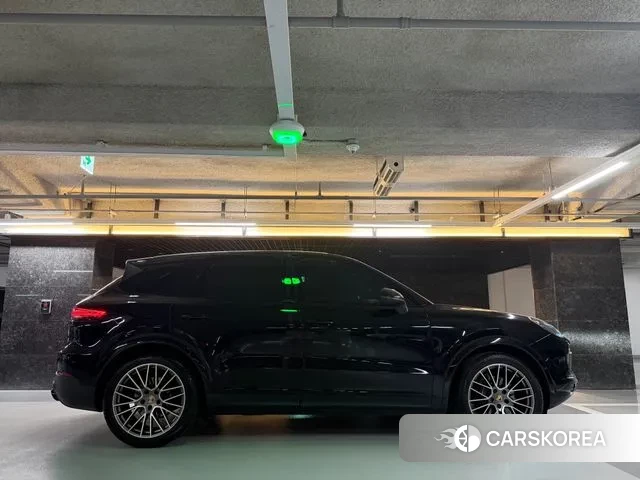 Porsche Cayenne (PO536) id 3576658 из Кореи 8
