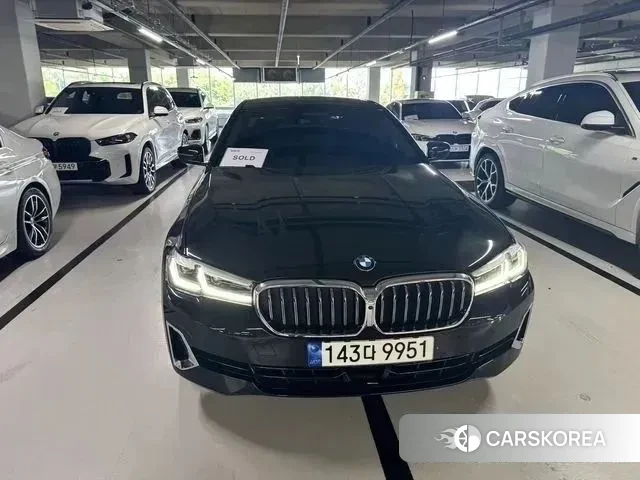 BMW 5 Series (G30) id 3031715 из Кореи 12