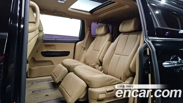 Kia The New Carnival id 2564289 из Кореи 13