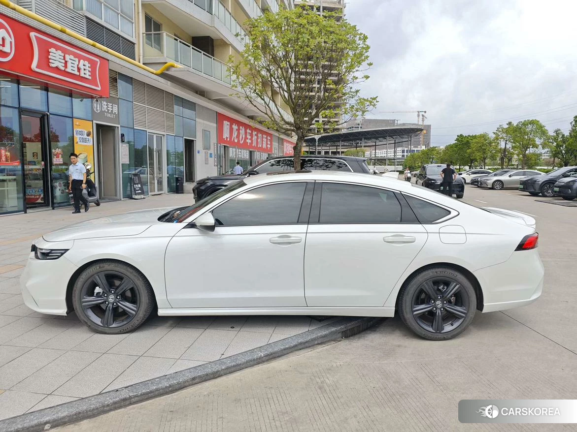 Honda Yingshipai 2024 Белый из Китая, фото 4