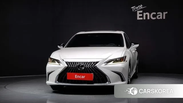 Lexus ES300h 7th generation id 3241534 из Кореи 13