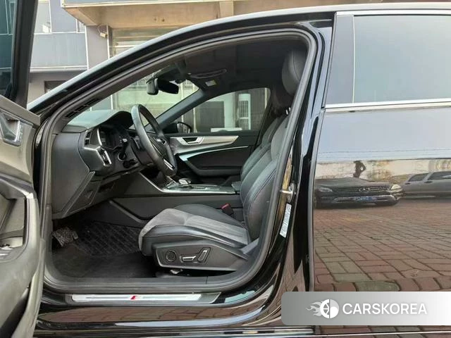 Audi A6L 2023 Черный из Китая, фото 3