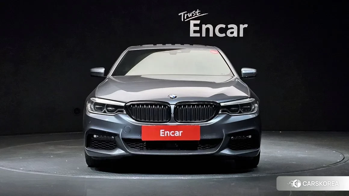 BMW 5 Series (G30) id 1794325 из Кореи 13